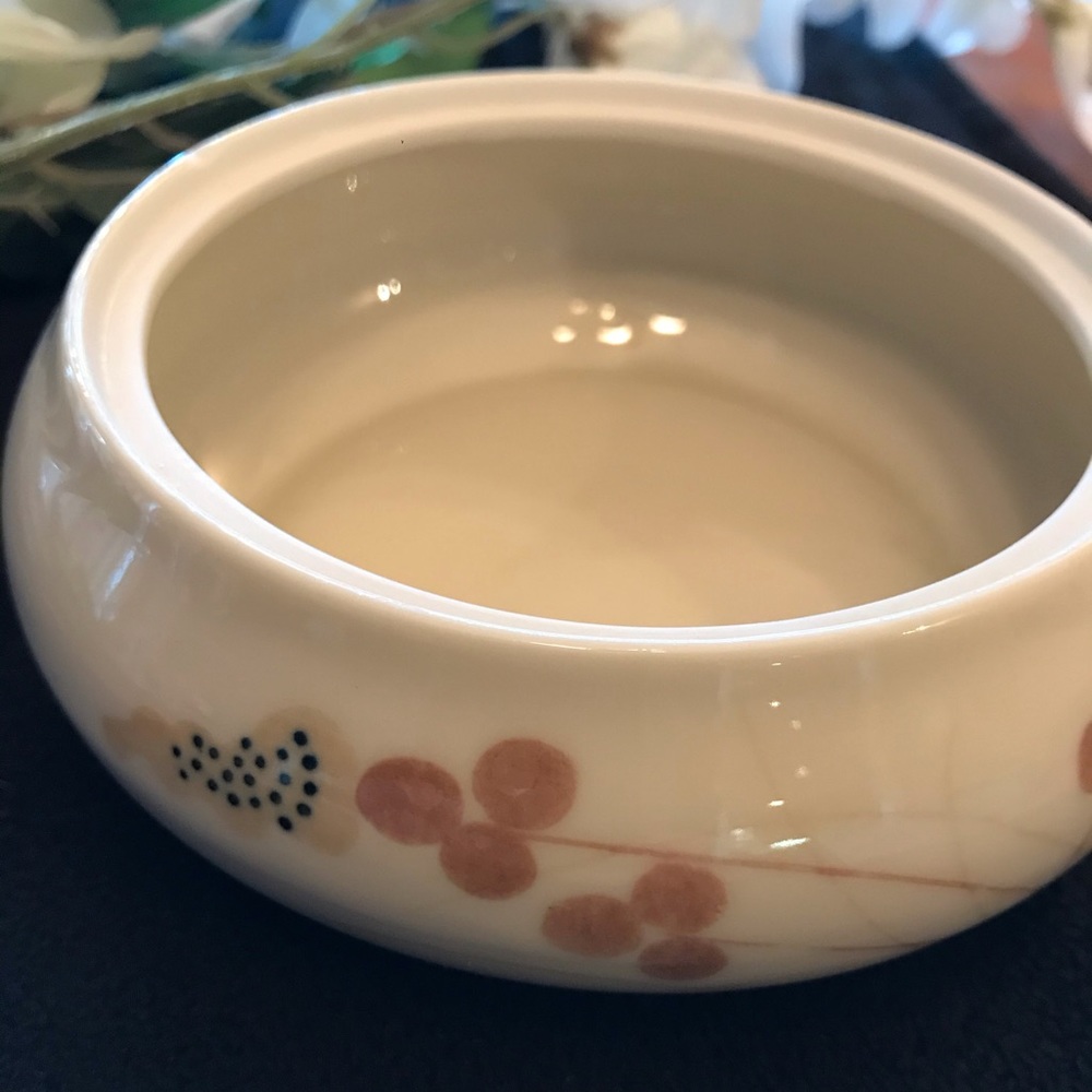 Vintage Aki hand painted bowl